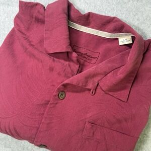 Tommy Bahama island zone men's shirt size L  Short Sleeve vacation Hawaiian Mauv